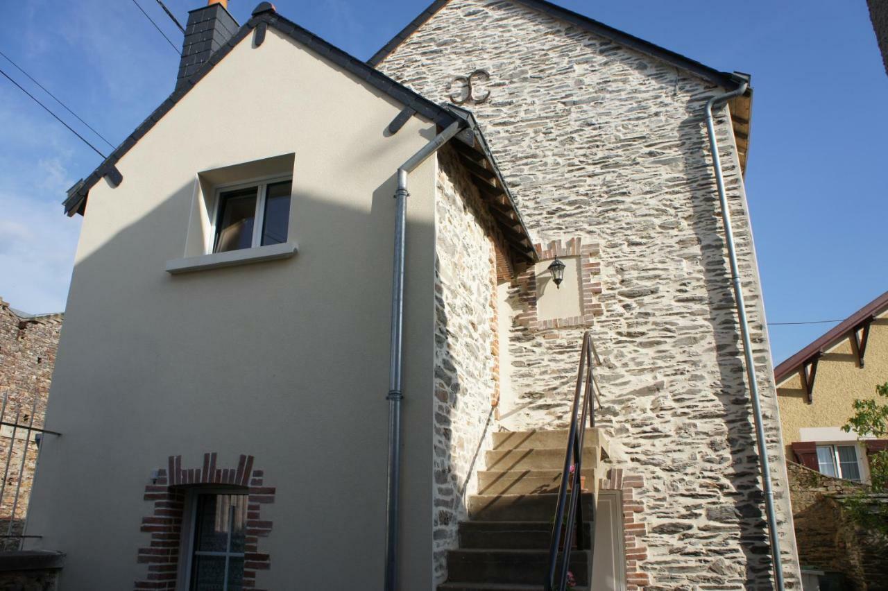 La Chambre Du Harpiste Vallons-de-l'Erdre Eksteriør bilde